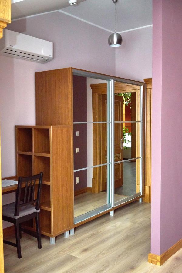 Східний Hotel Berezhany Екстериор снимка