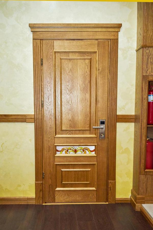 Східний Hotel Berezhany Екстериор снимка